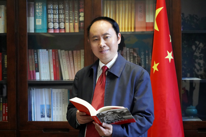 祝賀！瀘天化股份公司黨委書記、董事長廖廷君被授予全國五一勞動獎?wù)拢?/></p>
                <h3>祝賀！瀘天化股份公司黨委書記、董事長廖廷君被授予全國五一勞動獎?wù)拢?/h3>
                <p class=