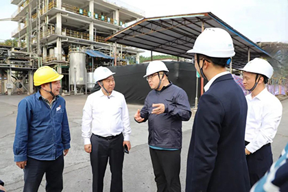 納溪區(qū)委書(shū)記譚榮兵一行到油脂公司開(kāi)展生態(tài)環(huán)境專(zhuān)題調(diào)研